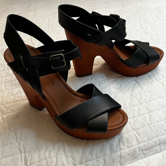 Lucky Brand Shoes - Lucky Brand Black Block Heeled Sandals nwob